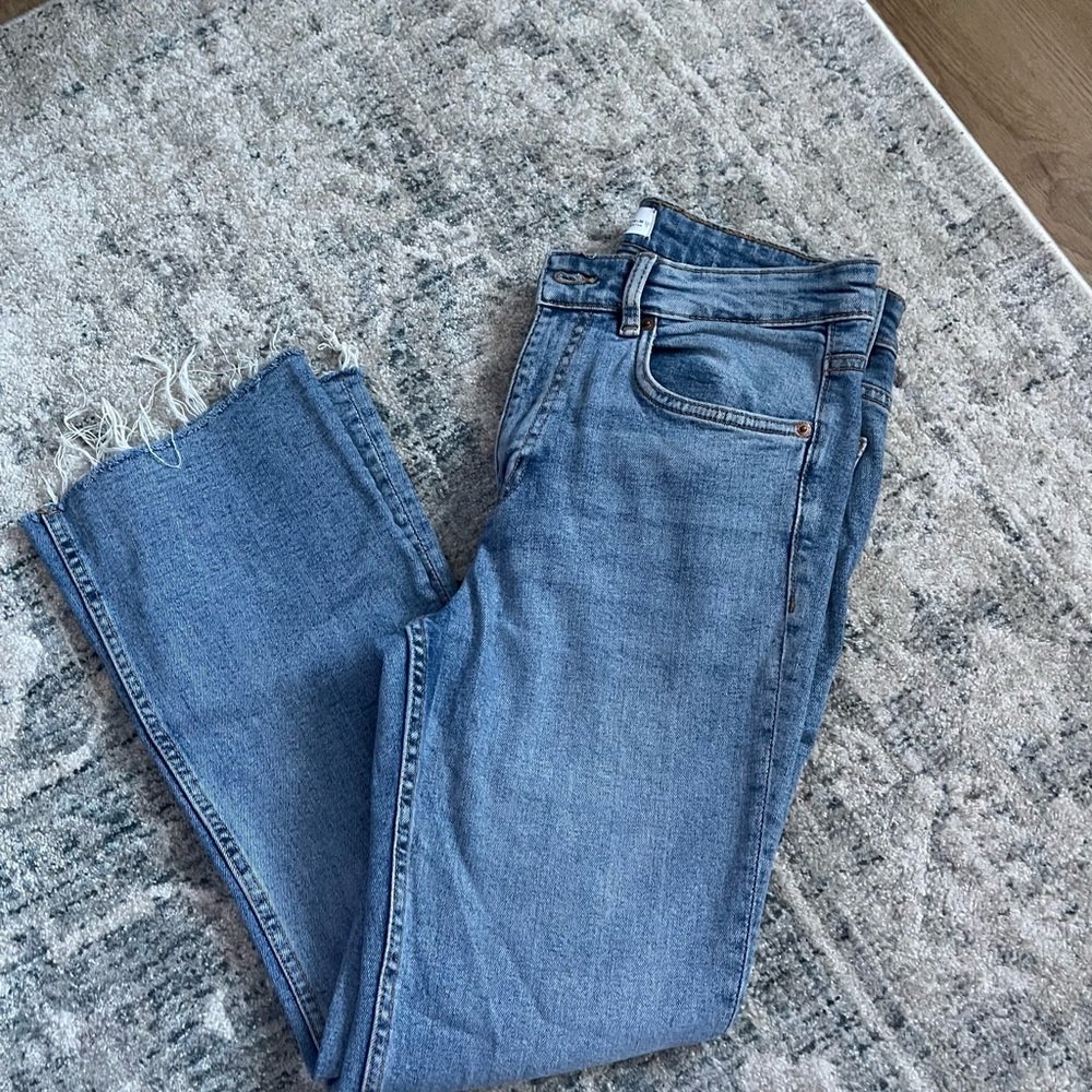 Zara Women's Cropped Flare Leg Blue Jeans